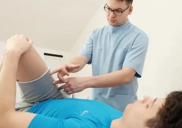 Rwa kulszowa - leczenie i fizjoterapia w Bolesławcu