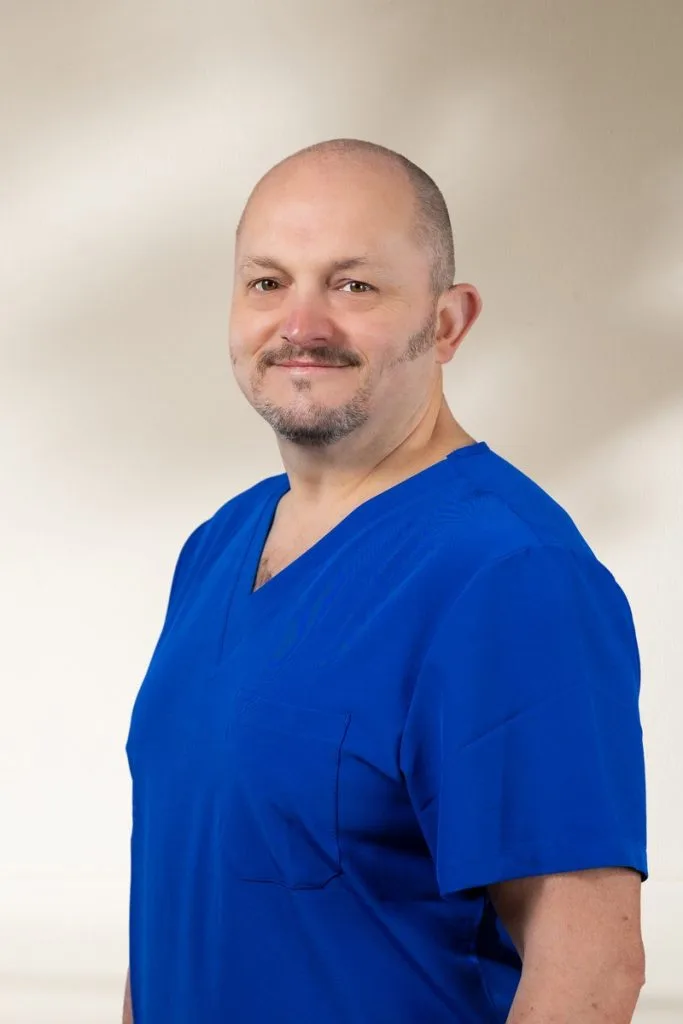 Tomasz Orawiec - fizjoterapeuta, masażysta, terapeuta manualny